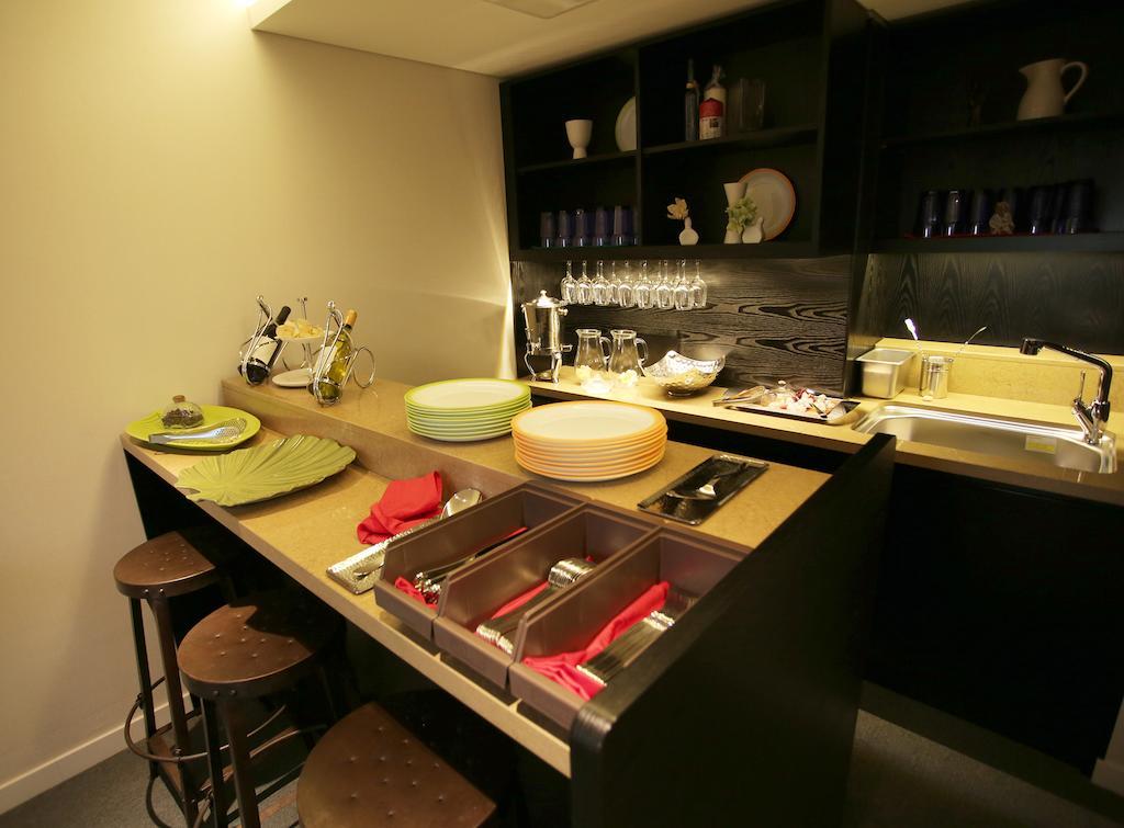 I.T.W Hotel Сеул Экстерьер фото
