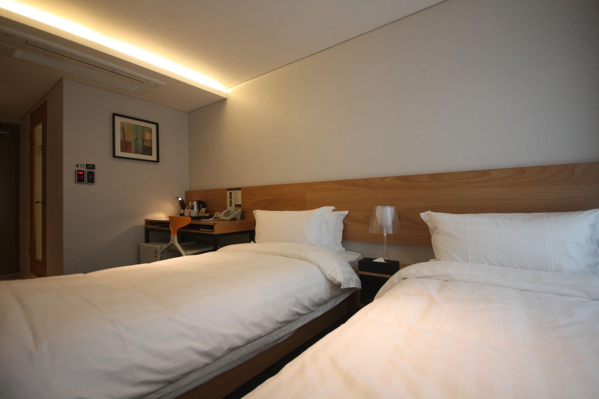I.T.W Hotel Сеул Экстерьер фото