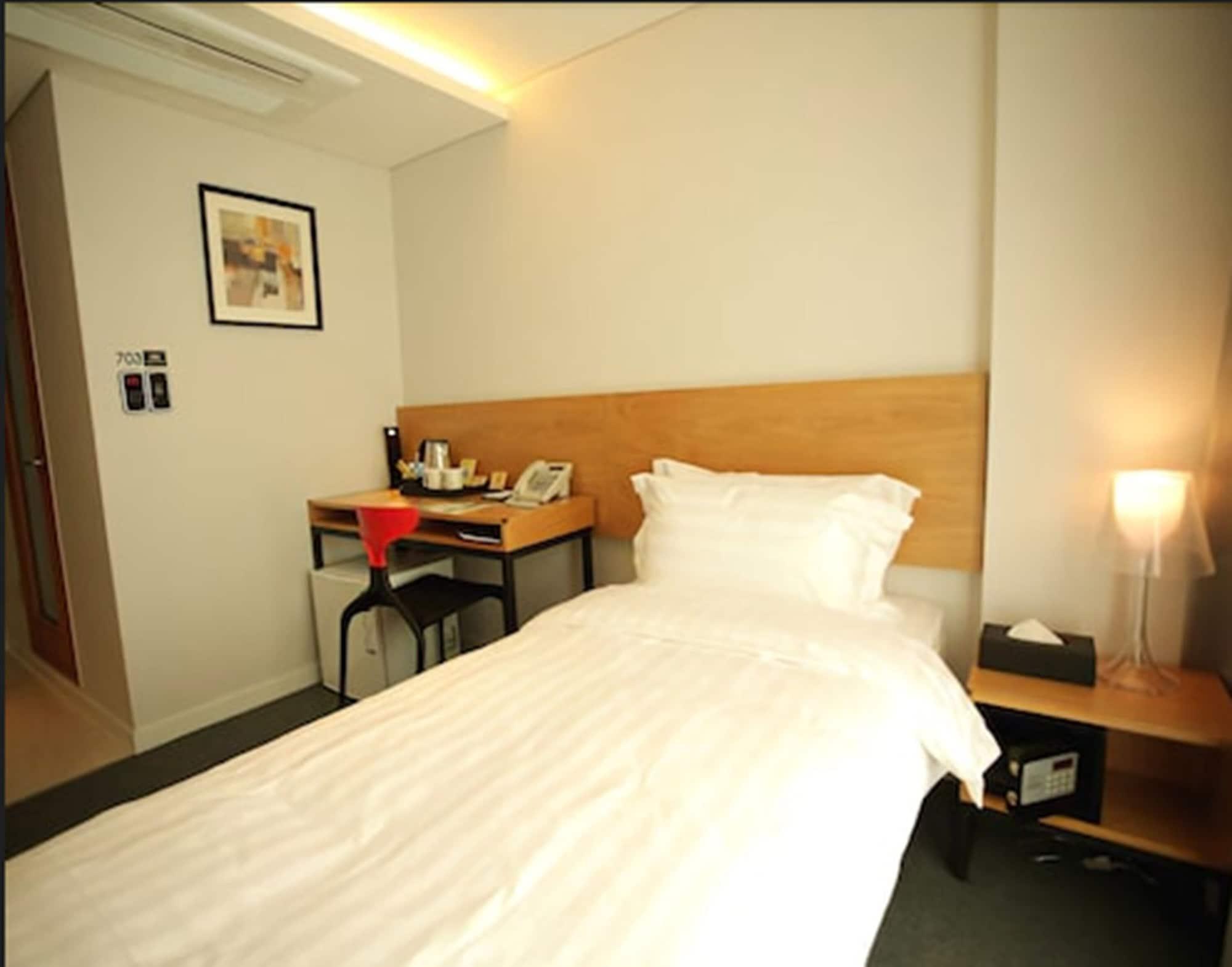 I.T.W Hotel Сеул Экстерьер фото